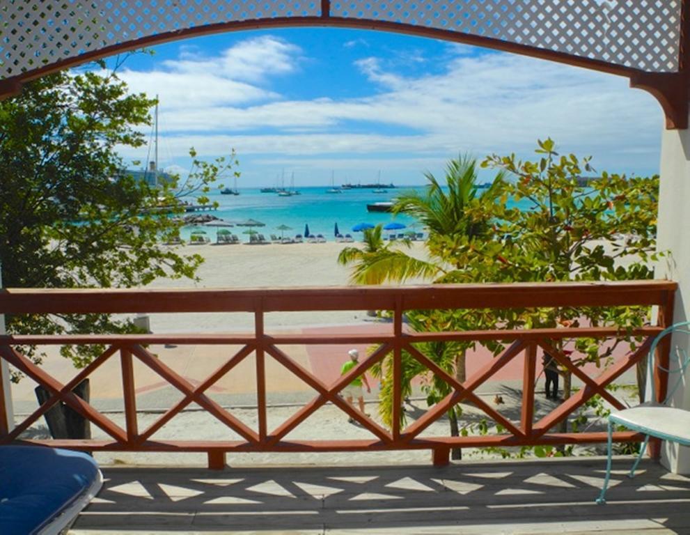 Pasanggrahan Boutique Hotel Philipsburg  Eksteriør bilde